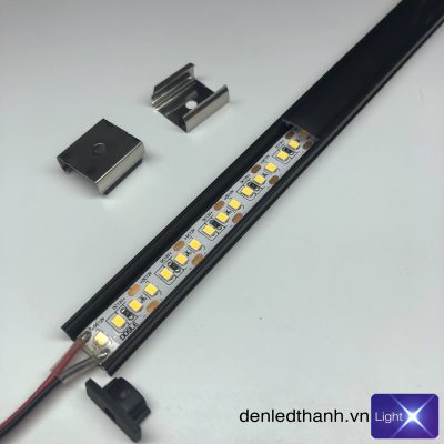 den-led-thanh-u509-mau-den