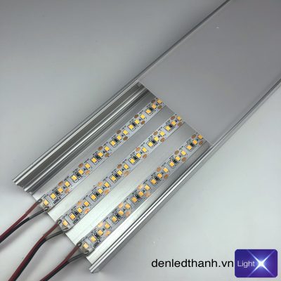 den-led-thanh-lap-noi-u7035
